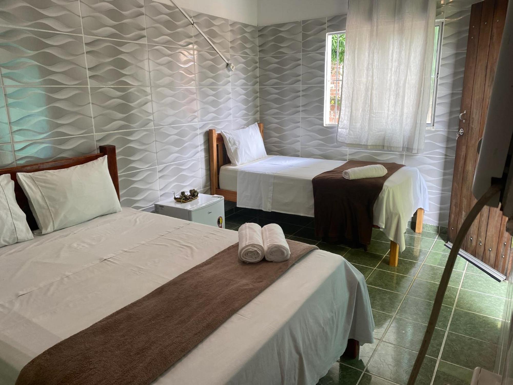 Multiverso Hostel Ленсойс Экстерьер фото